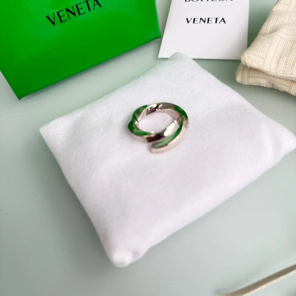 Bottega Veneta Mens AG925 Sterling Silver Twisted Wrap‎ Ring Size 17 Italy